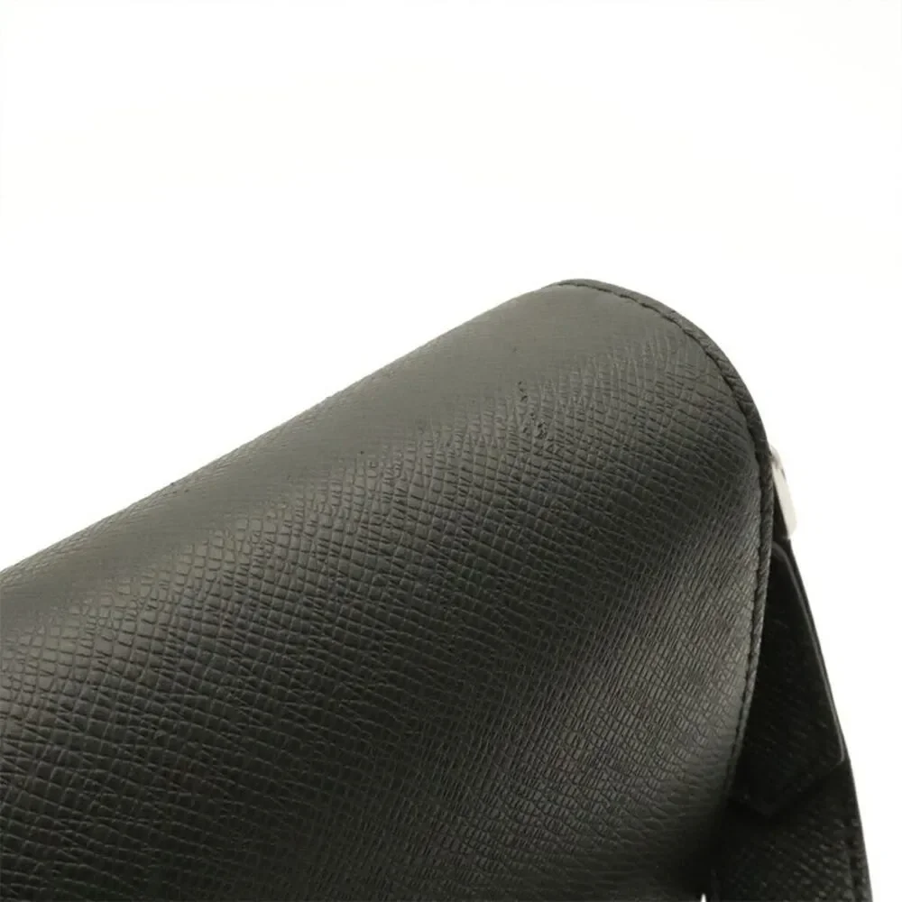 Louis Vuitton Taiga Romain PM Messenger Bag